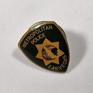 Vtg Rare OBSOLETE Las Vegas Metropolitan Police Pin Enamel And Resin Small Cops